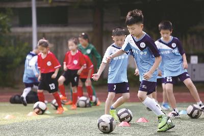 深度关注丨如何破解“生不起”背后民生短板