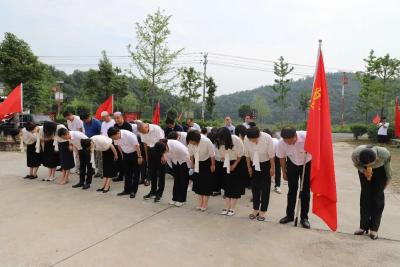 曾都区统战成员开展党史学习教育