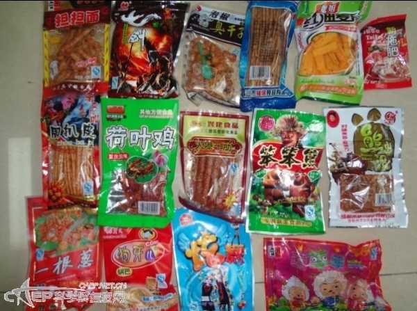 校园周边五毛食品不合格