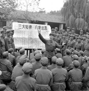 在这里诞生了红四方面军,红二十五军和红二十八军三支红军主力部队.