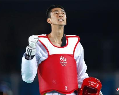 第19金跆拳道男子58kg以下级赵帅夺金