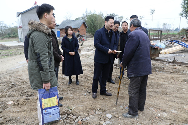 黄谋宏副厅长到枝江问安调研精准扶贫