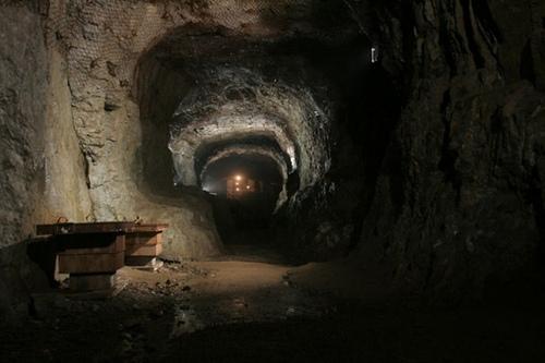 揭秘:白宫地堡"秘密花园"竟是美国"末日计划"?