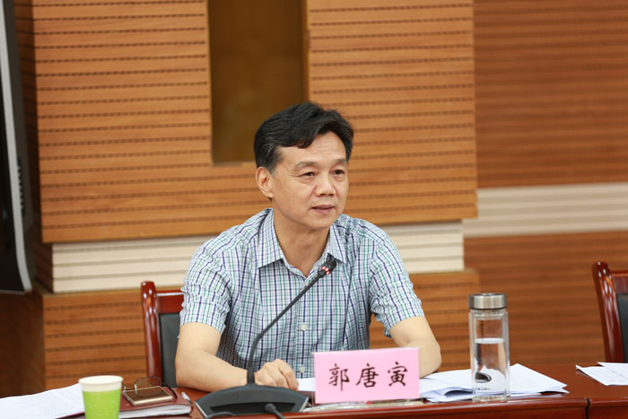 省安办组织召开18个专业委员会办公室主任第一次全体会议