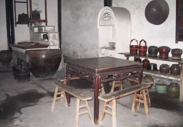 还记得我们5,60年代的老家具吗?朋友圈都转疯了!