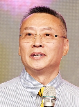 杨维:遵循经济和体育发展规律,以体育产业规划为引领,以运动项目产业