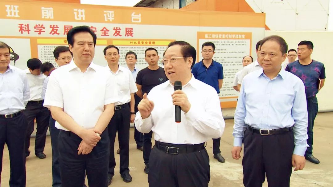 湖北省省长王晓东:抓好它,就抓住了高质量发展的顶梁柱!
