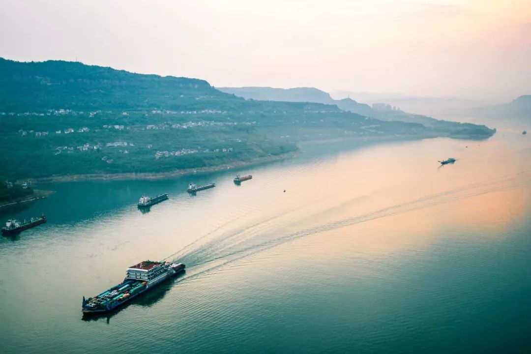 你读过最动情的一句诗词是什么