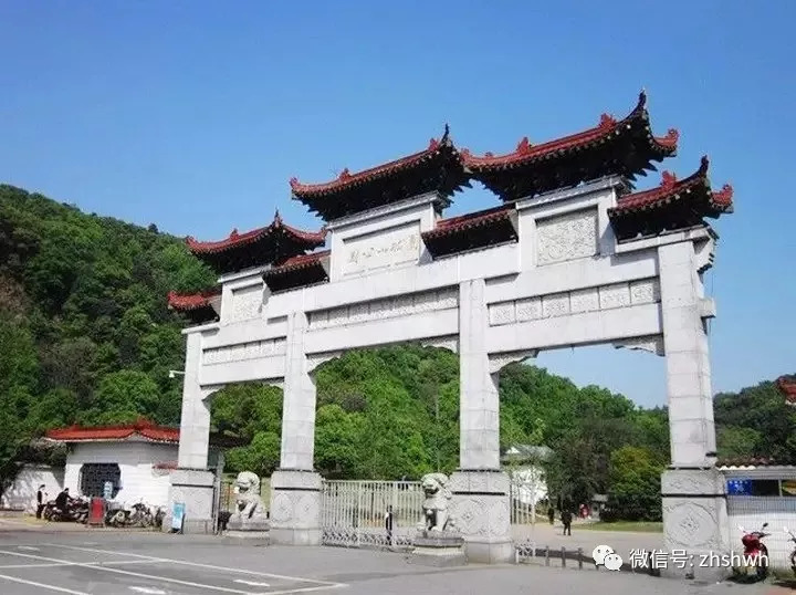 黃石礦業國家公園山清水秀,非常適合宜居.