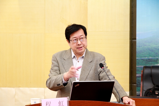 2018湖北青年学者论坛在湖北汽车工业学院举行