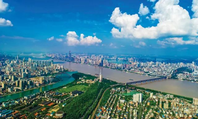 2019年军运会前武汉长江主轴将建成一期工程向世界展示大江大湖大武汉