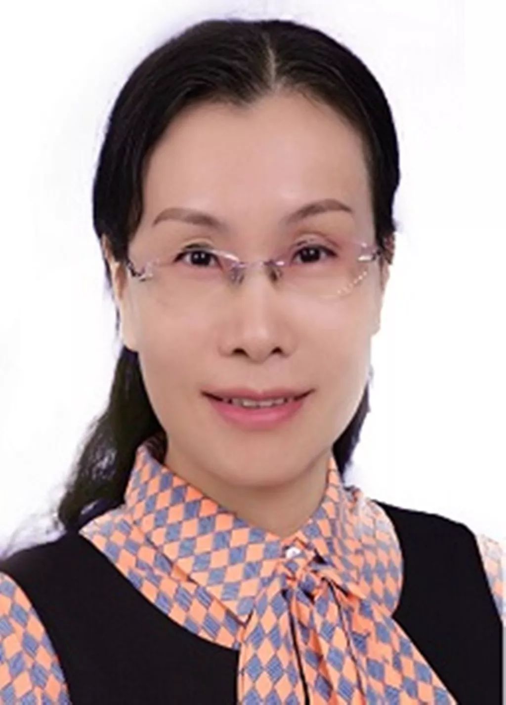 黄石  刘红霞作为一名女性社会组织的负责人,我始终坚信用专业成就更