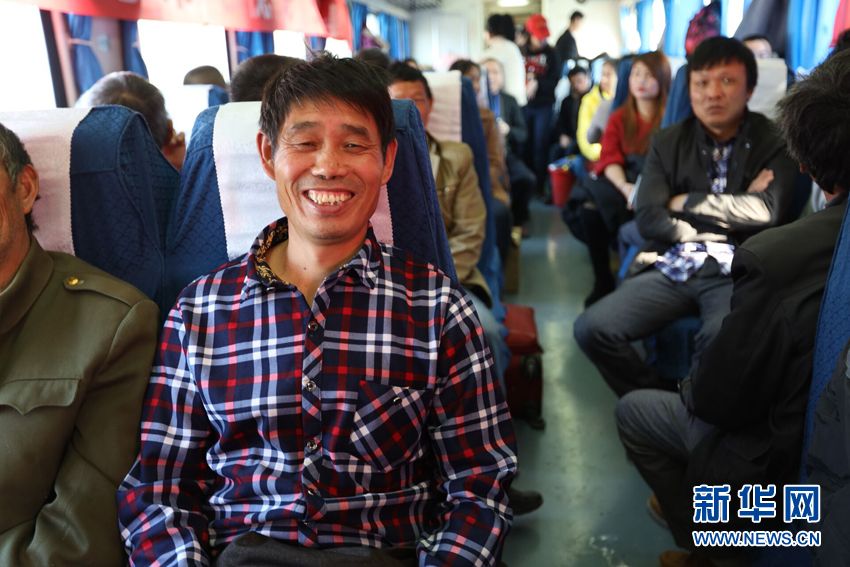 湖北荆门专列迎接农民工免费返乡过春节