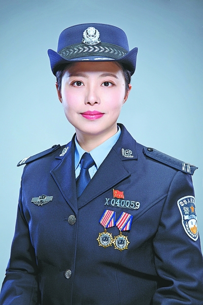 公安部辅警服装样式图片