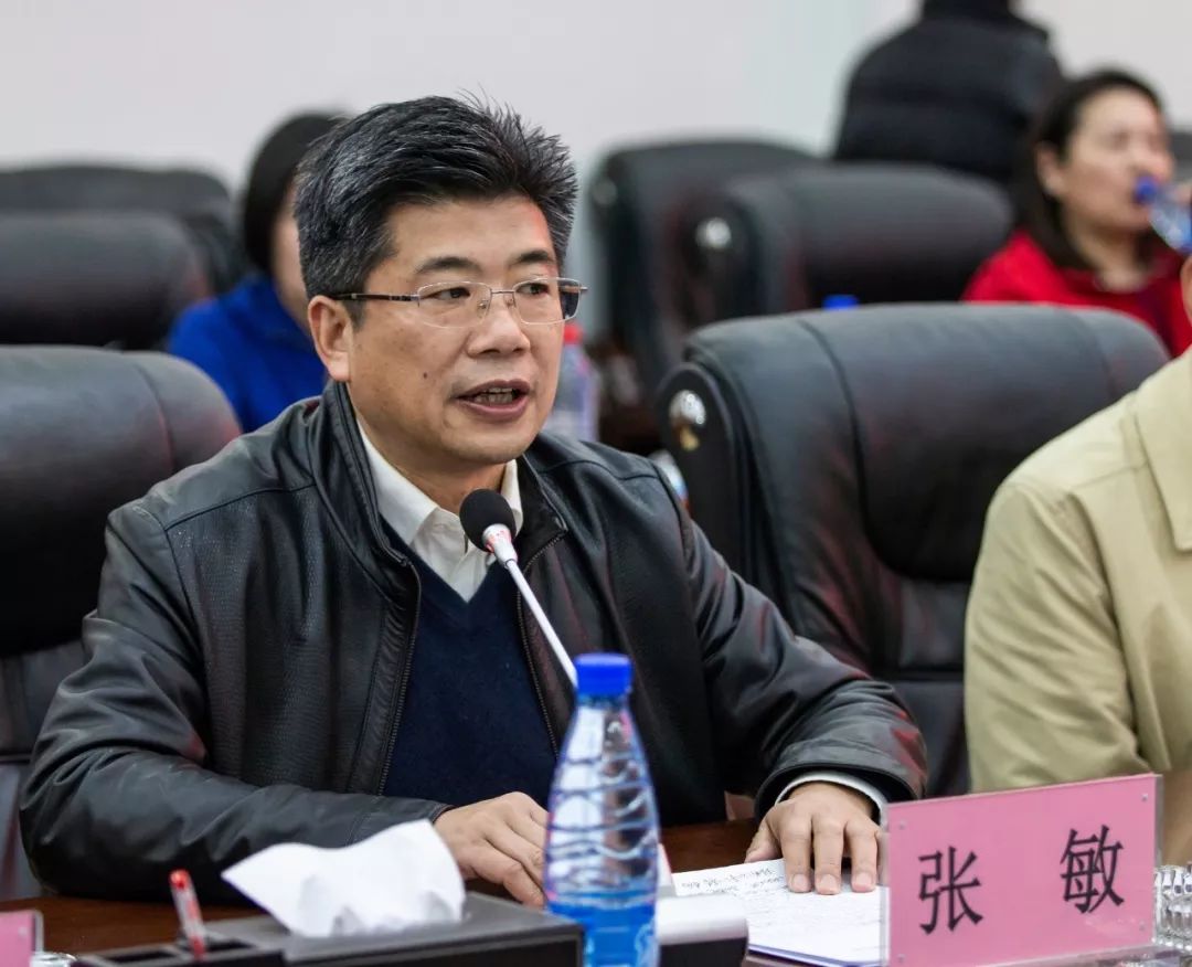 中铁大桥院)总经理,全国勘察设计大师张敏用一句意境极美的诗句对大家