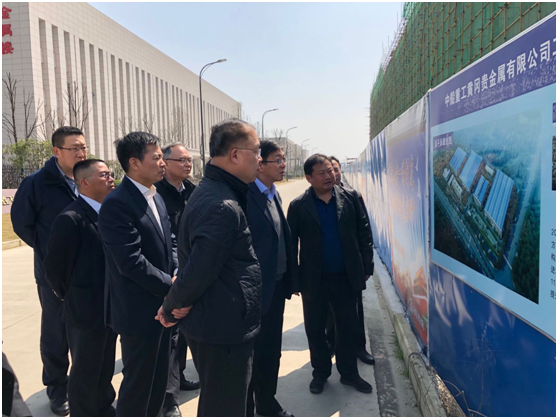 何纪武来黄调研中船重工黄冈贵金属公司