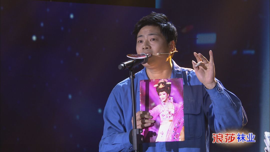 大王小王抖音上最火的菜棚哥来啦