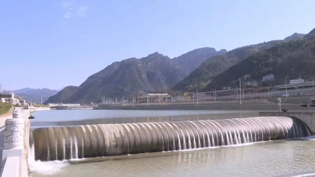 保康城区绿化工程全部景点将于五一全面开放迎客