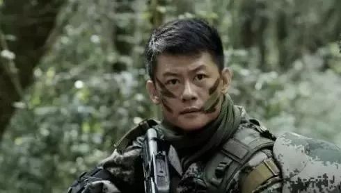 近期,他主演的两部电视剧都将在湖北影视频道首播剧场播出.