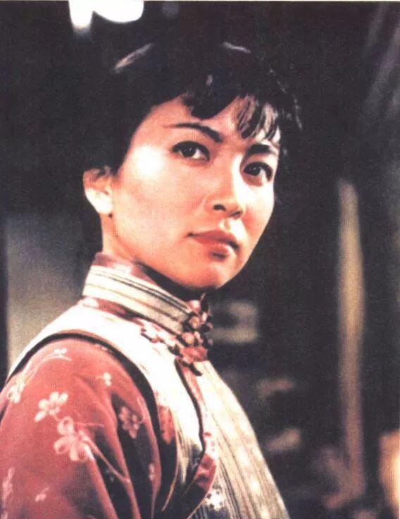 《早春二月》剧照今年,谢芳已经八十四岁高龄了,人们都说,夕阳无限好