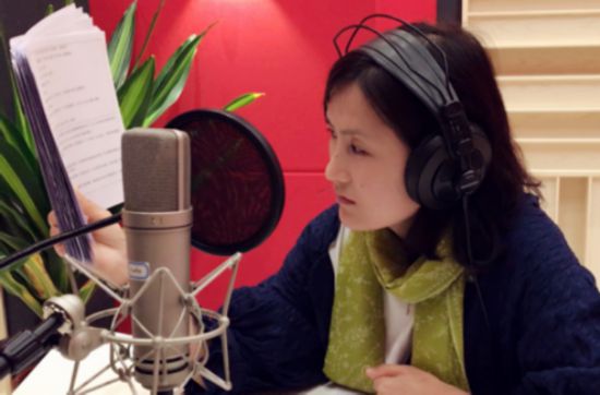 创作总监崔文颖配音风格知性唯美崔文颖表示,广播剧的创作规律不同于
