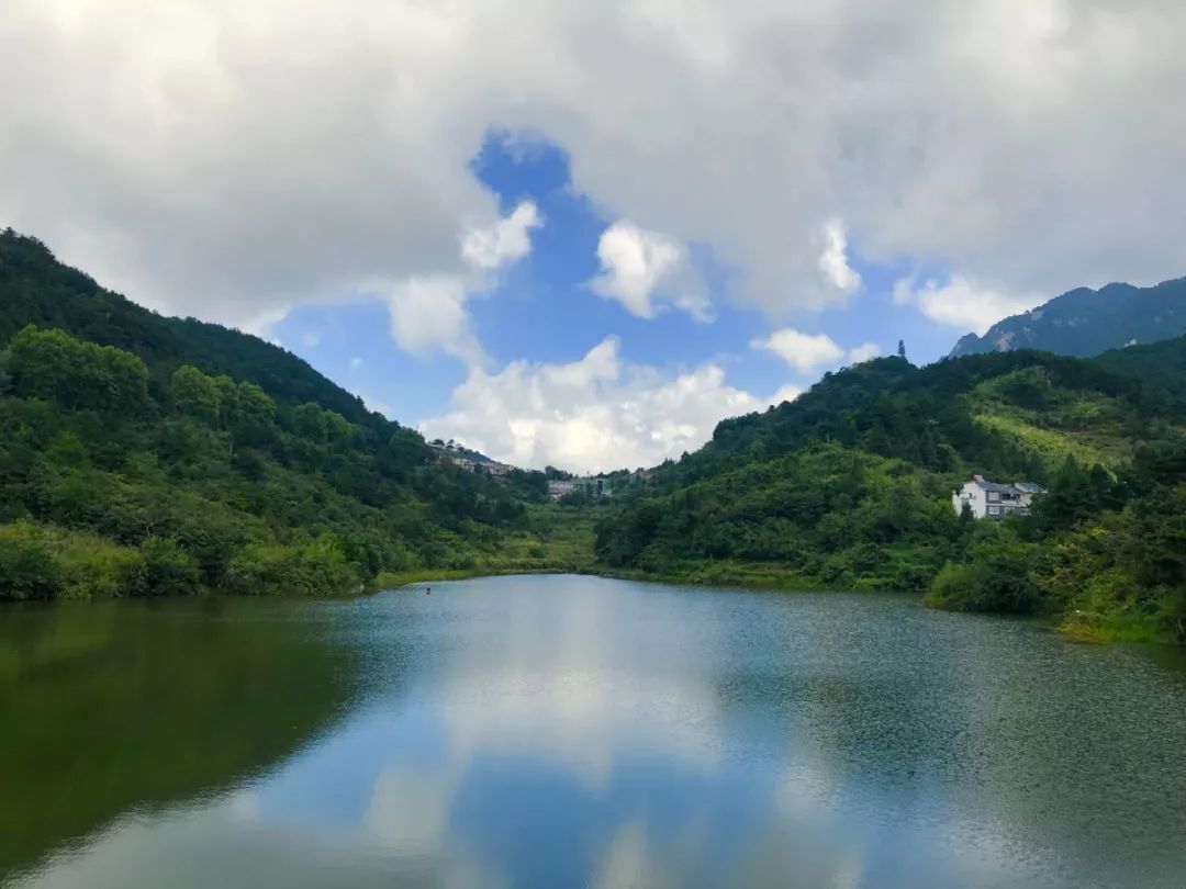 熱浪來襲到龜峰山過一個23的清涼盛夏