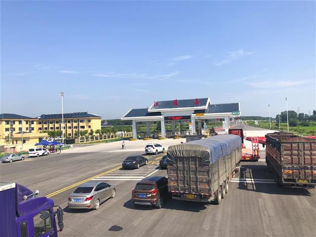 湖北今年新增首条高速沙公高速1日通车公安到江陵半小时抵达