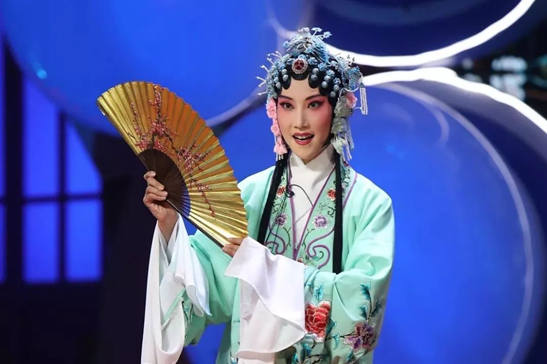 戏码头|张楠西皮快板激情迸发 王卫卫水磨新调诗意流淌