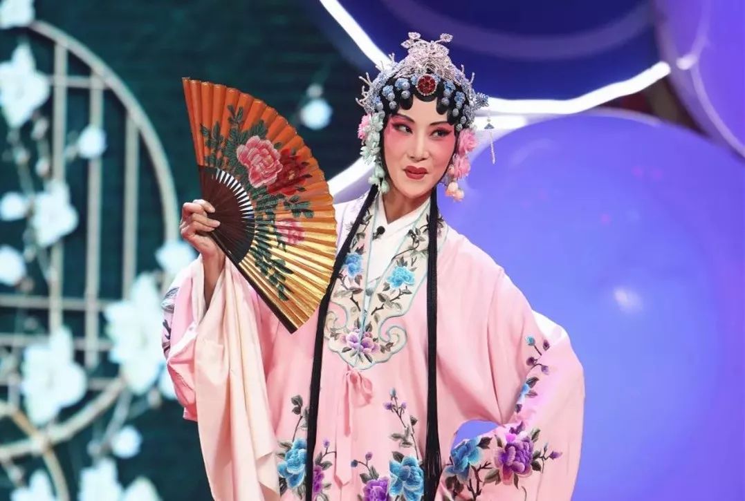 戏码头|张楠西皮快板激情迸发 王卫卫水磨新调诗意流淌