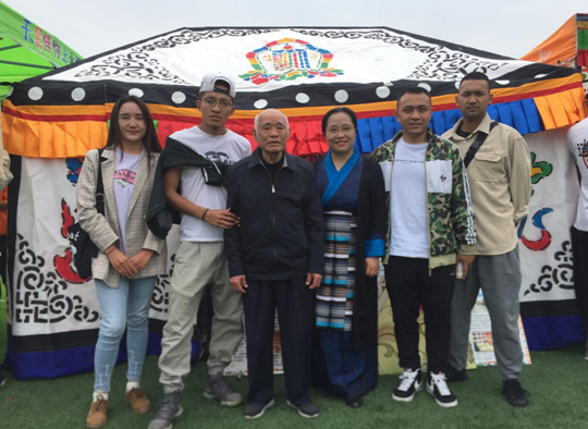 湖北省家风家训故事75杨昌林家庭情系西藏大爱无疆