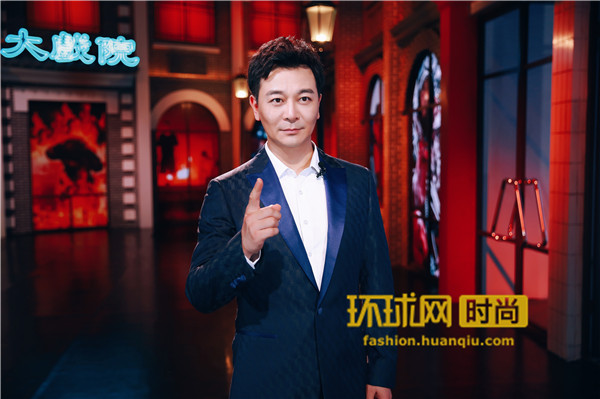 在现场,吴樾分享了在影片《中国机长》拍摄中的感受,表示有幸亲身体验