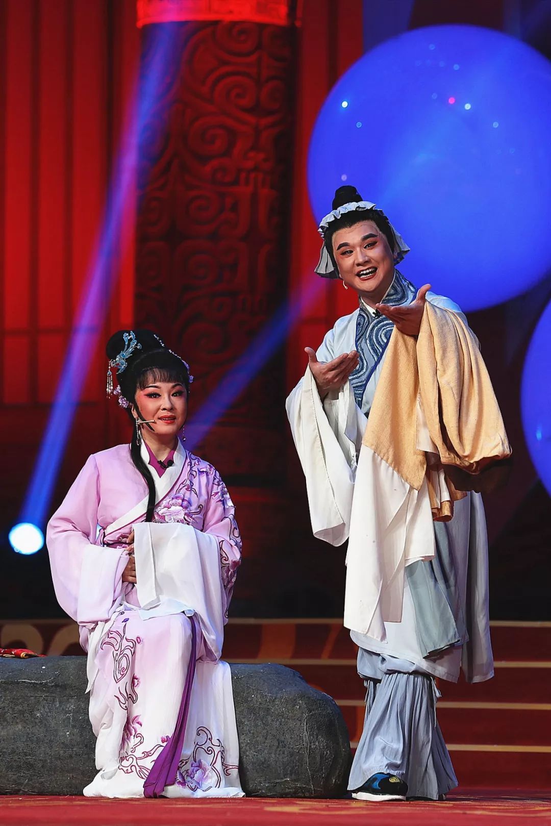 戏码头黄梅戏催泪话分别淮剧大胆创新哭阿毛评剧英雄母