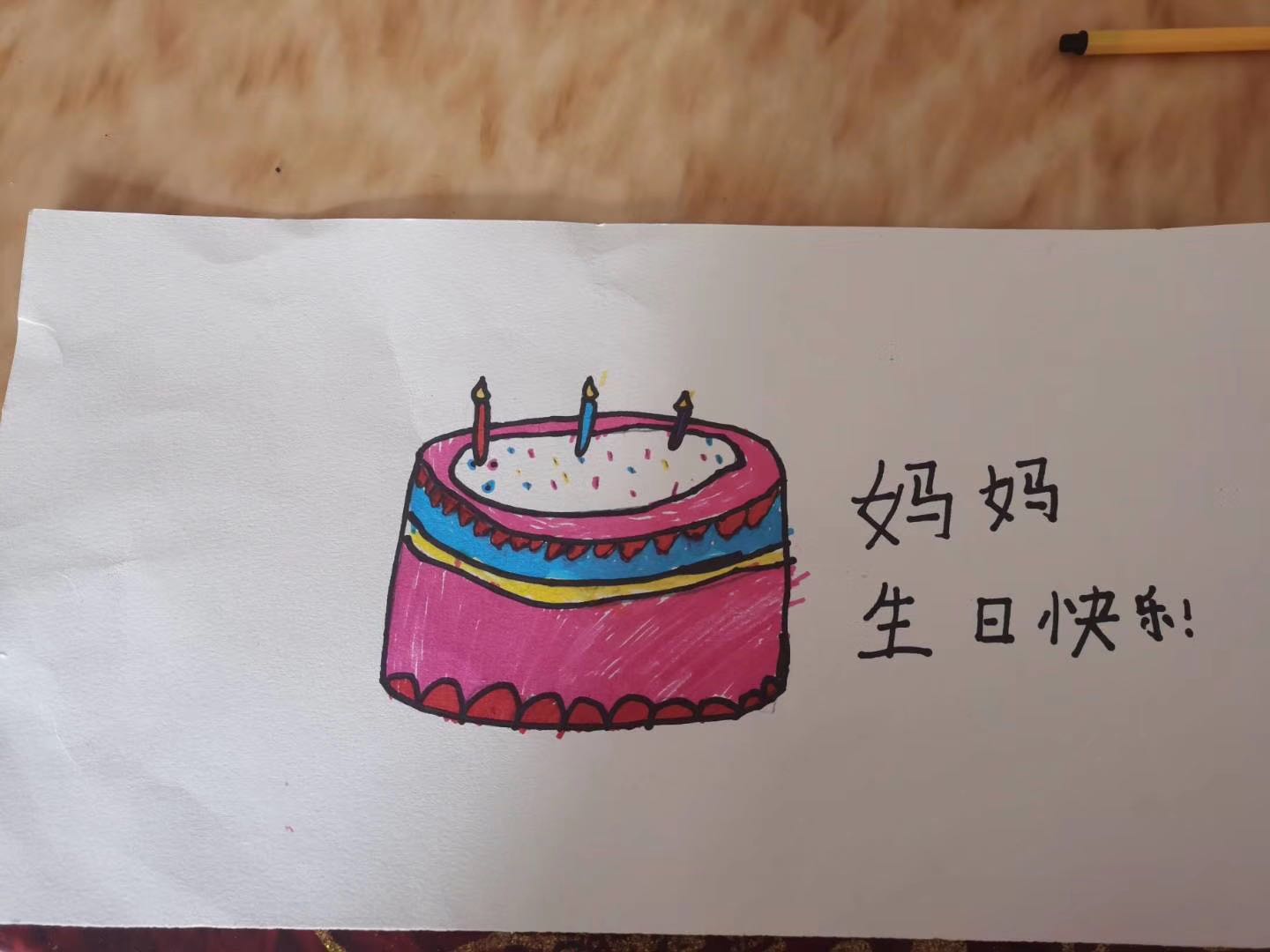 双胞胎女儿的萌画是给护士妈妈最美的生日祝福战疫群英谱