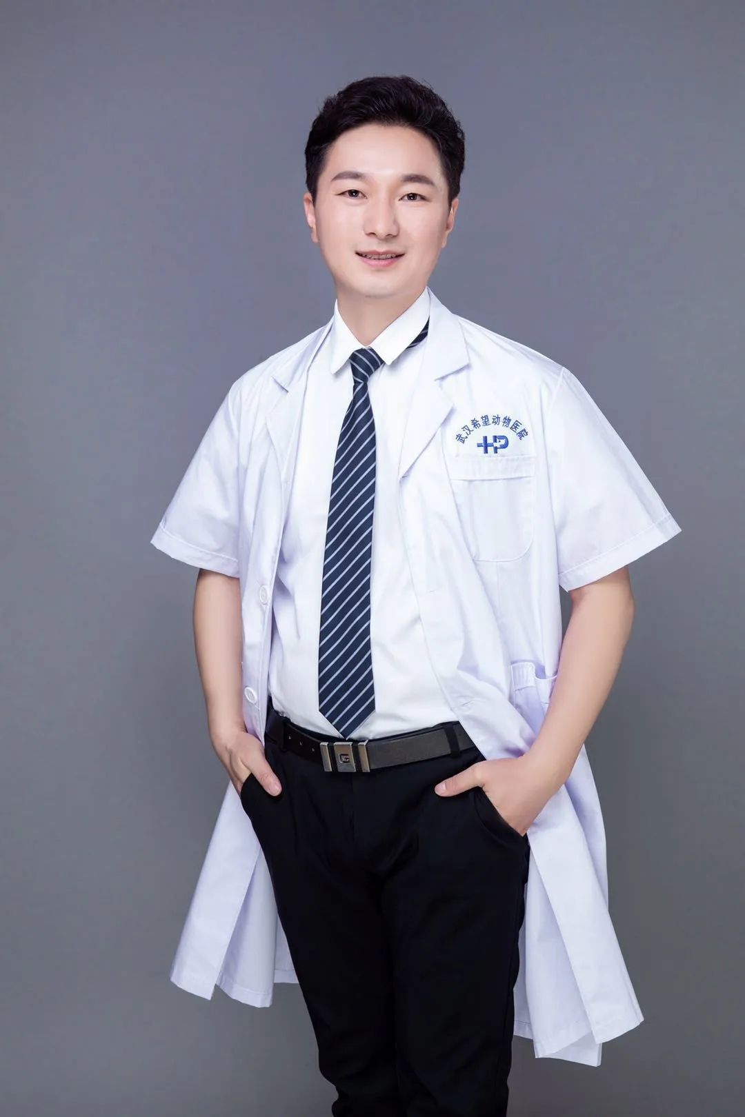 90后的战"疫"故事 | 90后宠物医院医生张杰