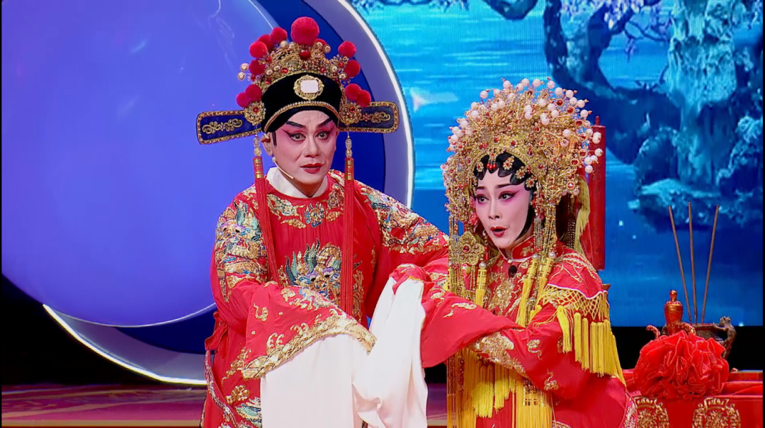 【戏码头】《帝女花·香夭》粤音淼淼传千里 "丁蒋配"上演乱世不了情