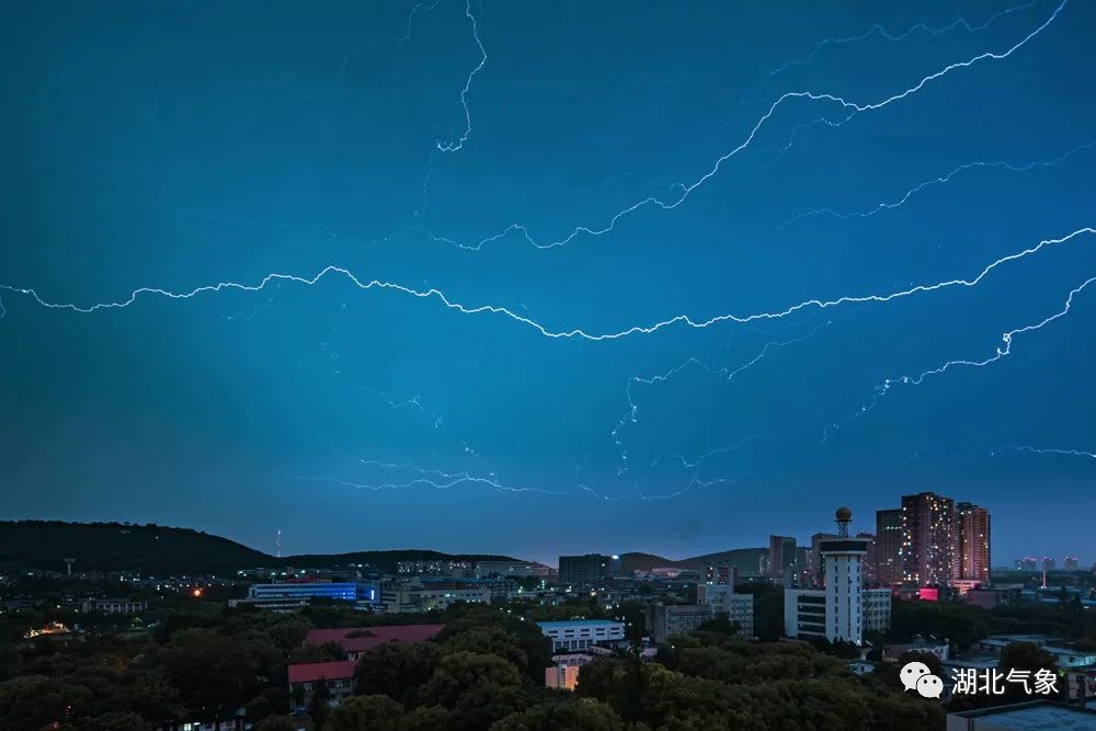 暴雨雷電頻襲湖北備汛情況如何武漢還會看海嗎