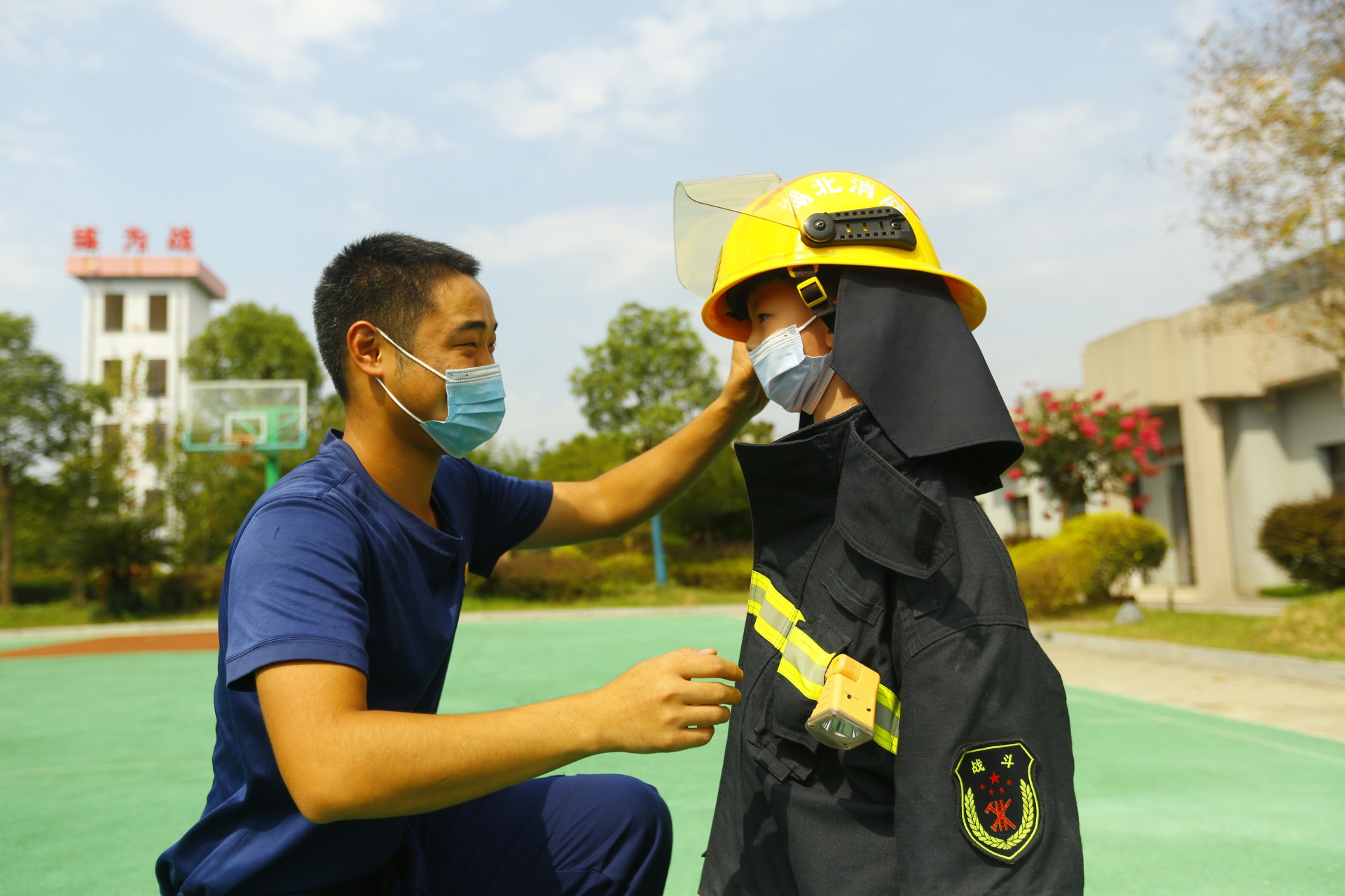 開學第一課:宜昌消防跟校園師生