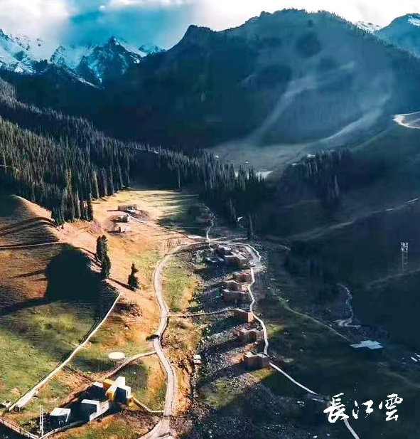 鄂博手足情相连 来自新疆博州的温泉克鲁格野奢营地荣获2020博鳌国际