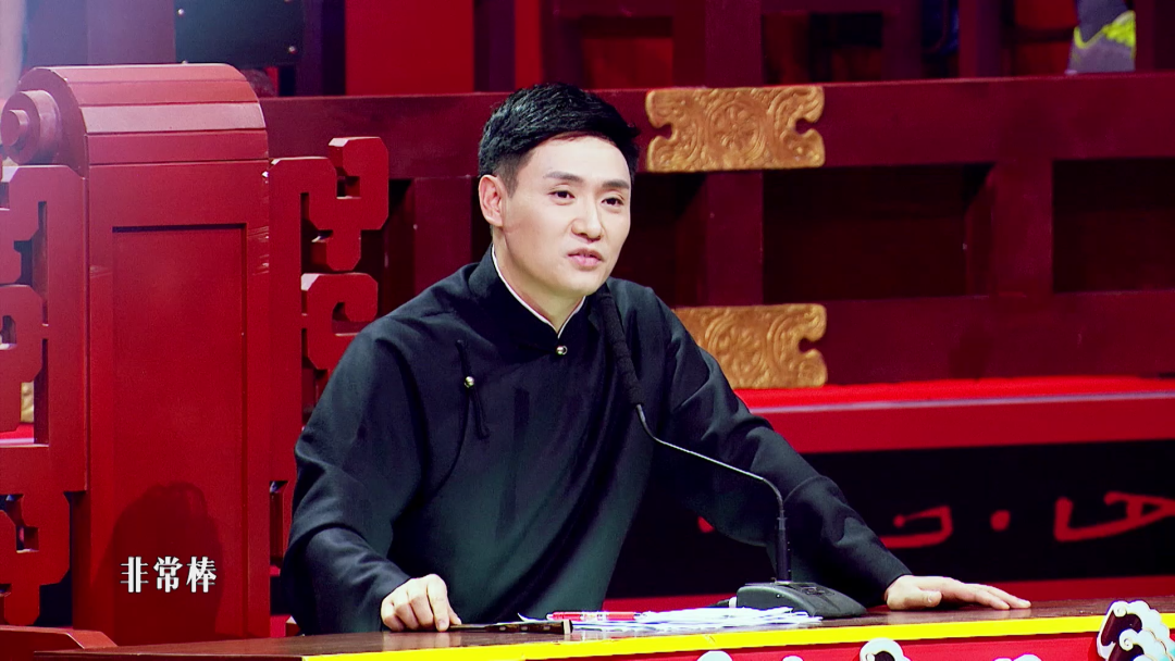 相信戏迷朋友也看到他的实力和努力未来会更加支持吴进良支持黄梅戏