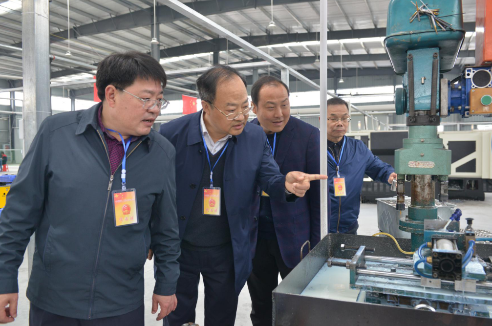 市州局长访谈丨十堰市市场监管局党组书记,局长方孝春