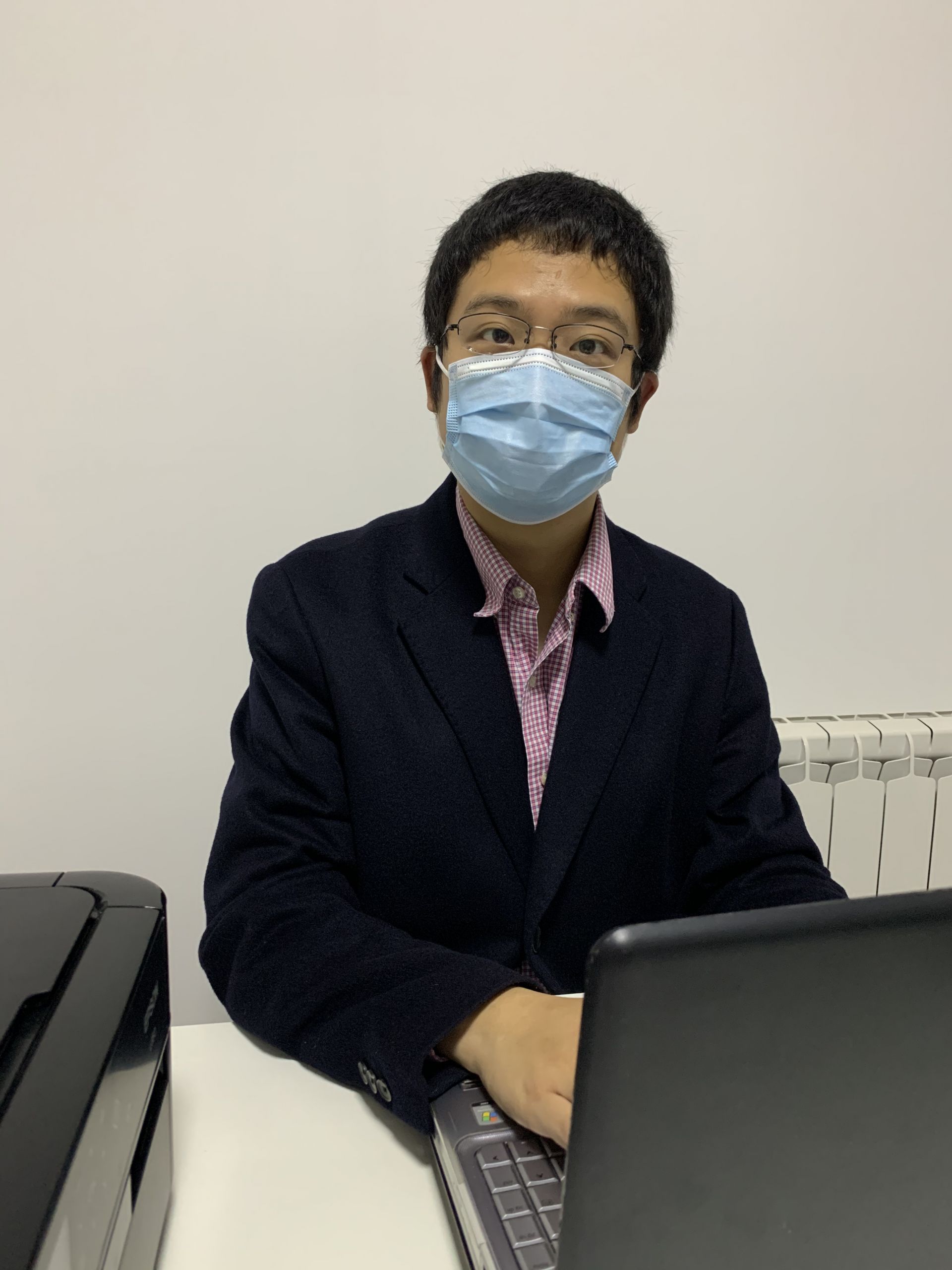 尽己所能,化身全能"翻译官"除了志愿者司机,张一弛