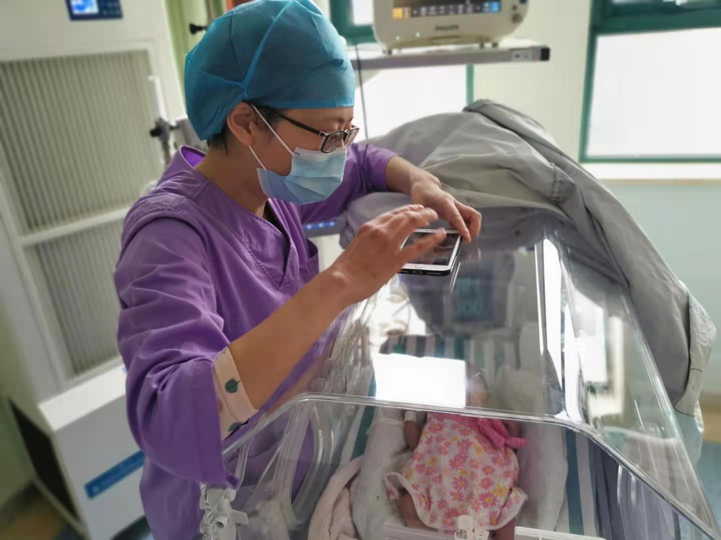 40余早产宝宝隔空和家人共度新春佳节