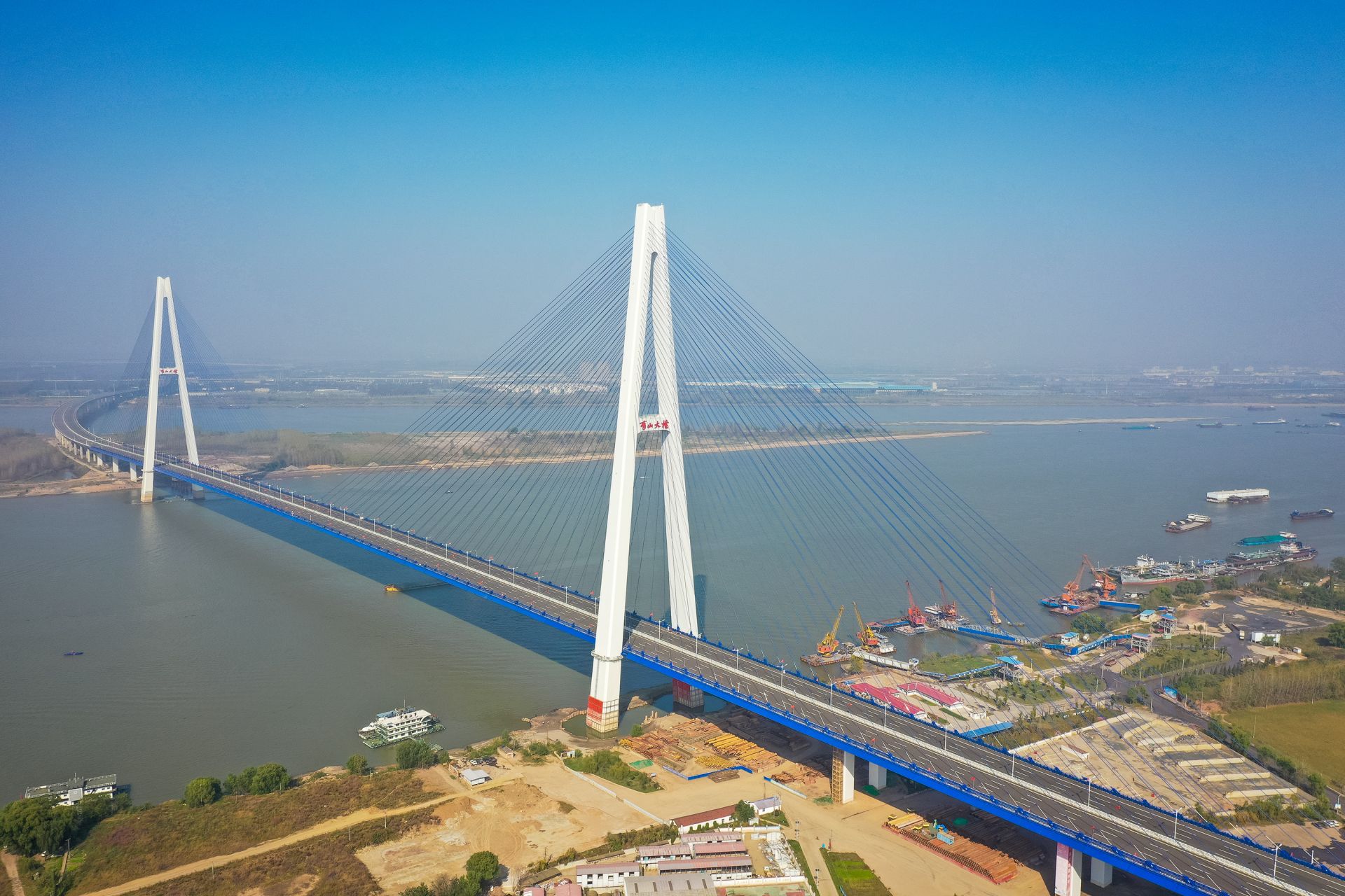 作为其中的控制性工程,武汉第11座长江大桥——由武汉交投集团牵头