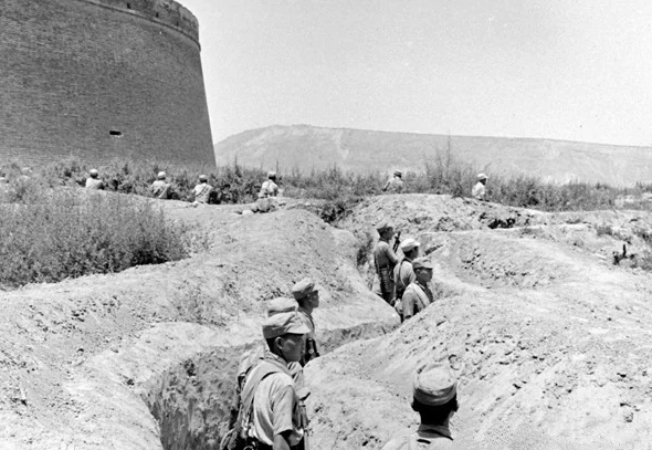 潼关保卫战潼关战役激战正酣,1938年8月28日,当周卓然奉命率领骑兵师