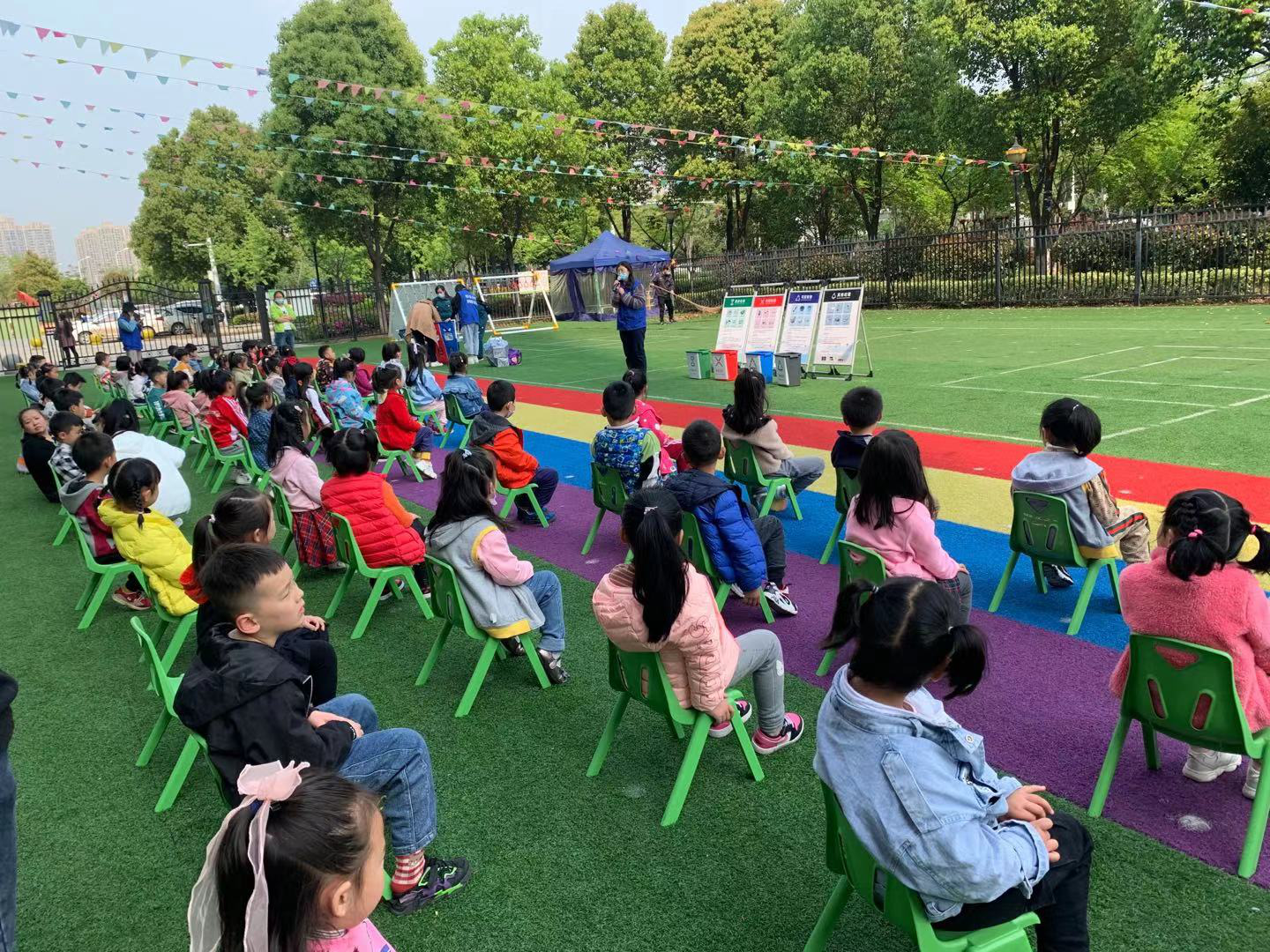 我帮垃圾宝宝找到家红升社区走进幼儿园开展垃圾分类宣传活动