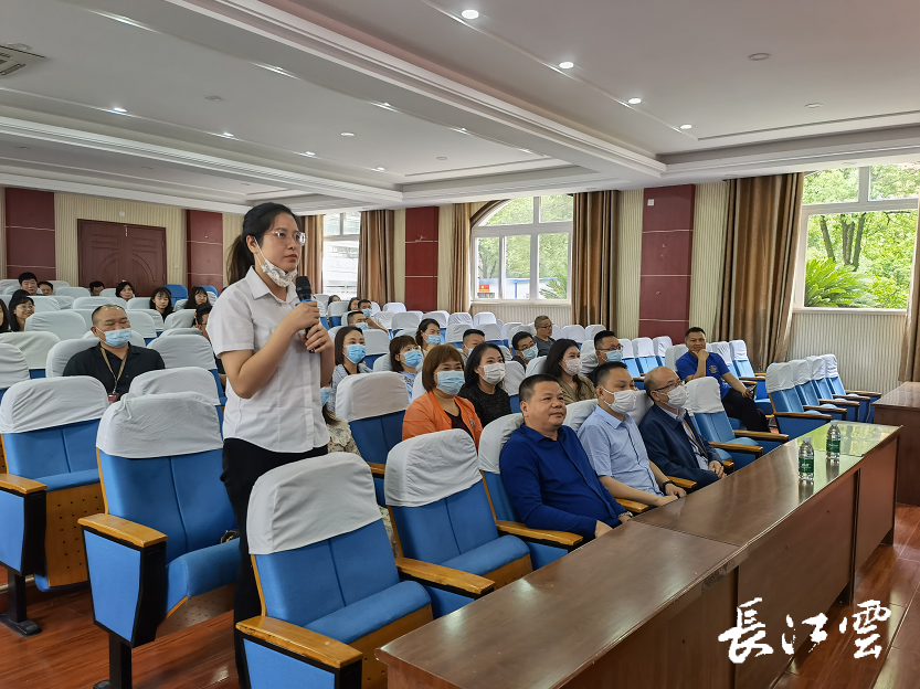 仙桃创城知识进课堂争做文明好学生