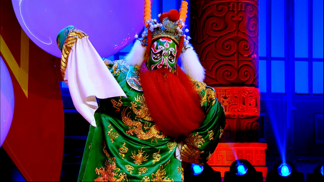 京剧《通天犀》剧情讲述的是十一郎在白水滩一时粗心误助官兵打败了青