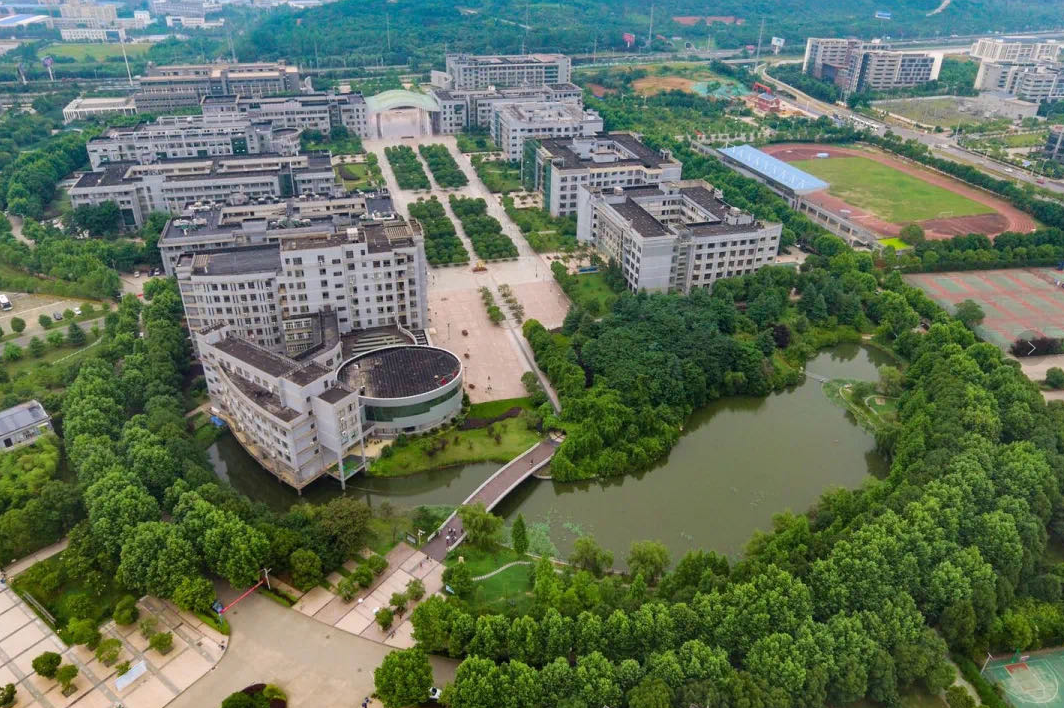 武汉工程大学 风景图片