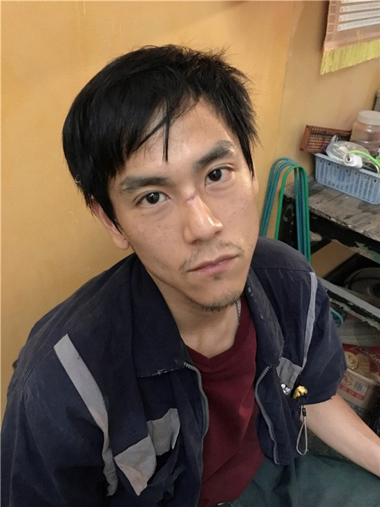 彭于晏为新片吃素半年暴瘦32斤双颊凹陷变化大