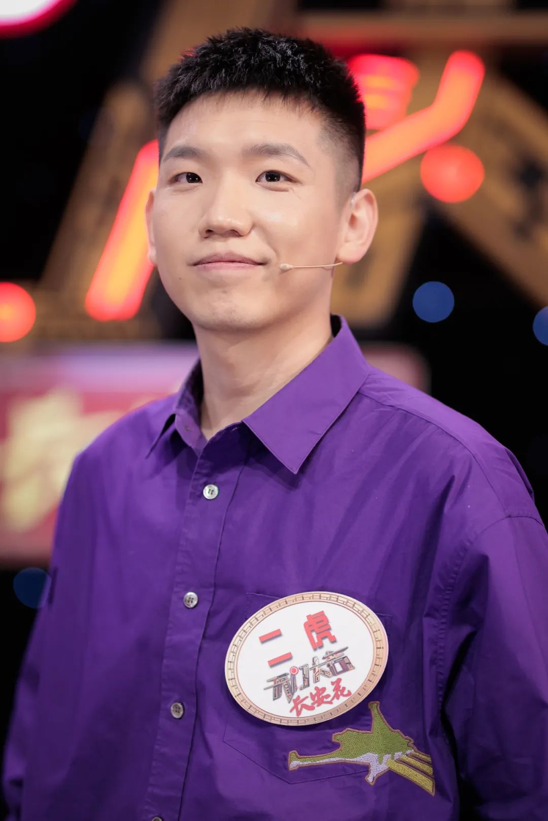 高颖—演员曲毅—搞笑博主雷卫国—采油工人李明聪—大学生